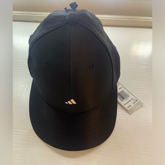 Adidas Satin Baseball Cap 🧢 - Picture 2 of 4